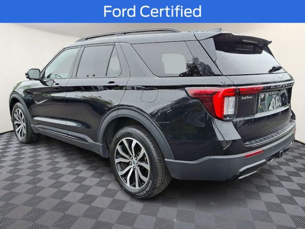 Certified 2025 Ford Explorer ST-Line SUV