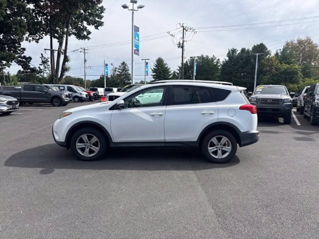 Used 2013 Toyota RAV4 XLE SUV