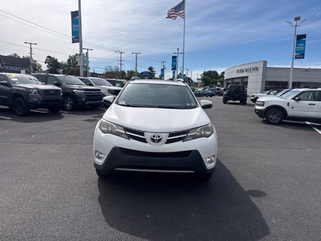 Used 2013 Toyota RAV4 XLE SUV