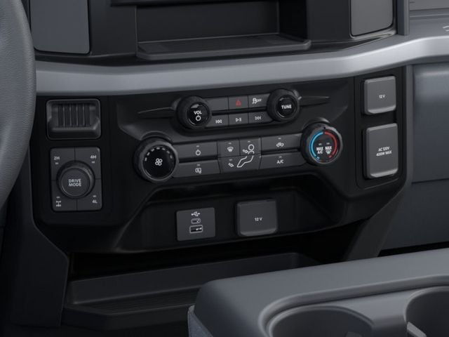 2026 Ford F-350 Super Duty XL - Photo 14