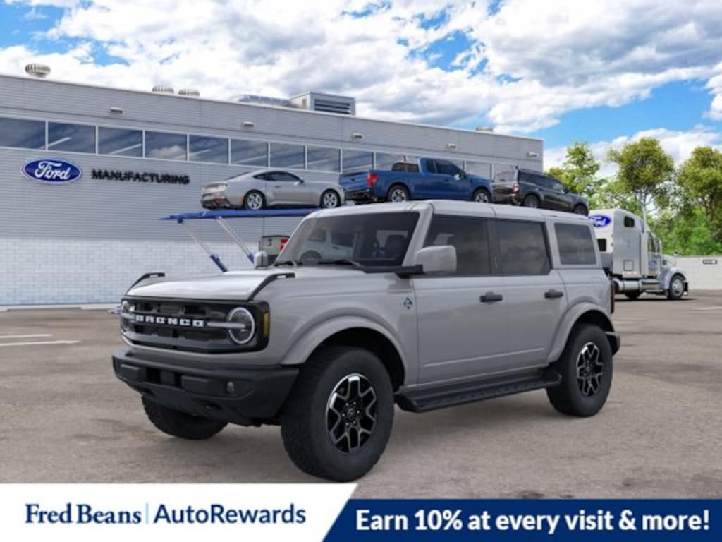 New 2026 Ford Bronco Outer Banks SUV
