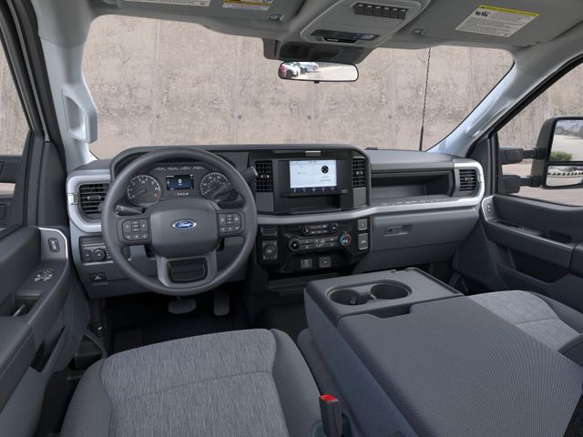 2026 Ford F-350 Super Duty XL - Photo 8