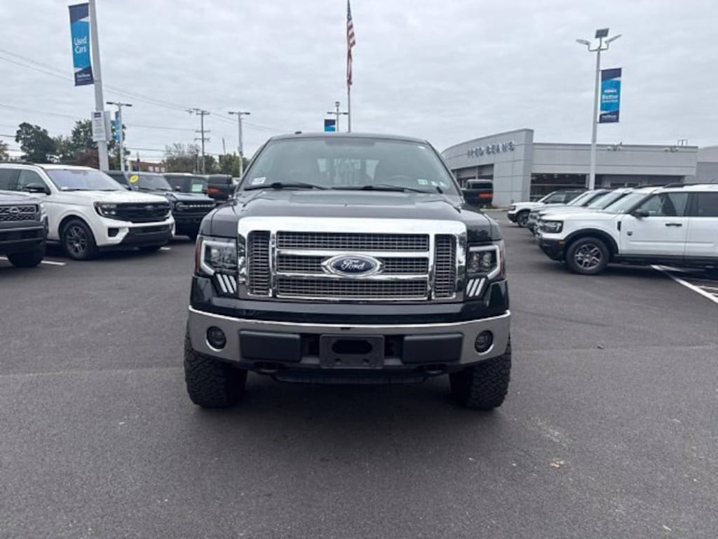 Used 2010 Ford F-150 Lariat Truck SuperCrew Cab