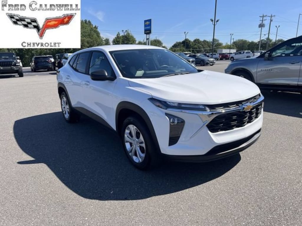 Used 2026 Chevrolet Trax LS SUV