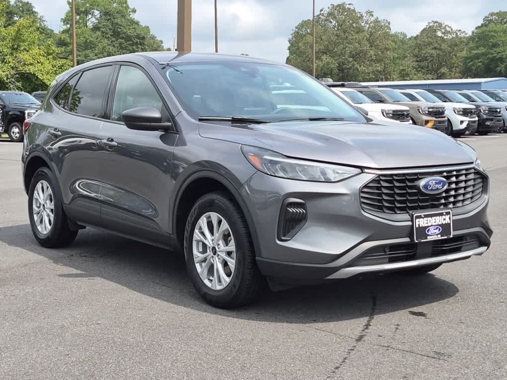 Certified 2025 Ford Escape Active SUV