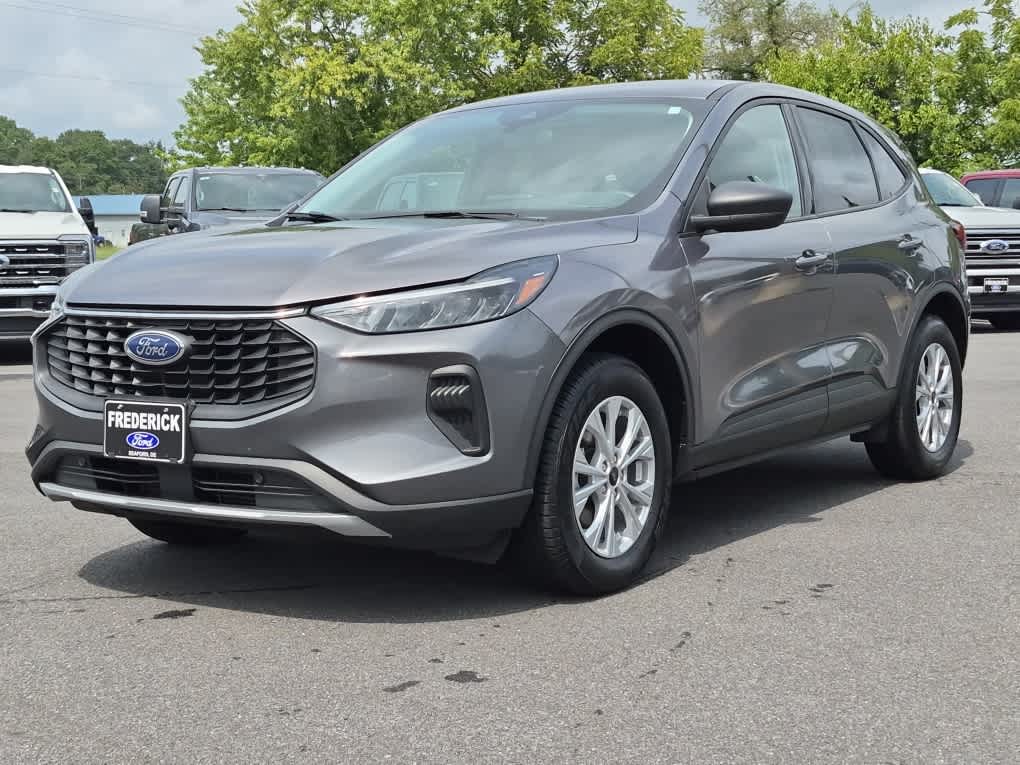  Ford Escape