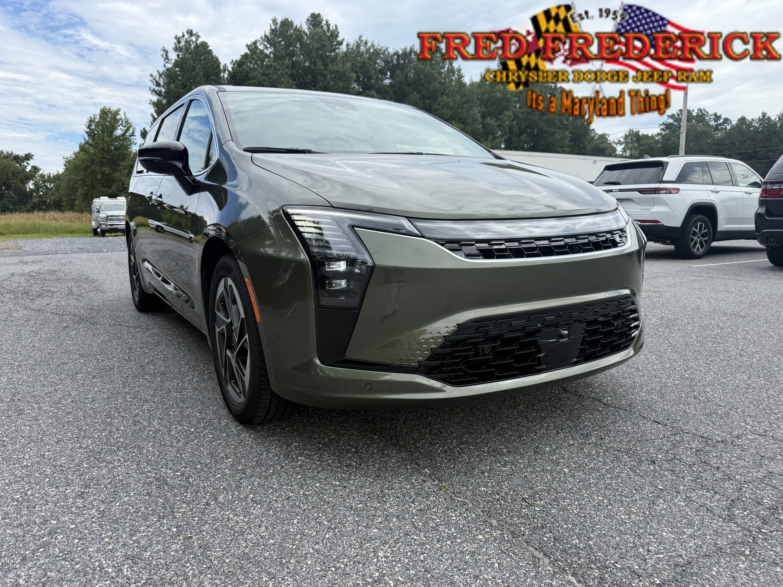 2027 Chrysler Pacifica Limited