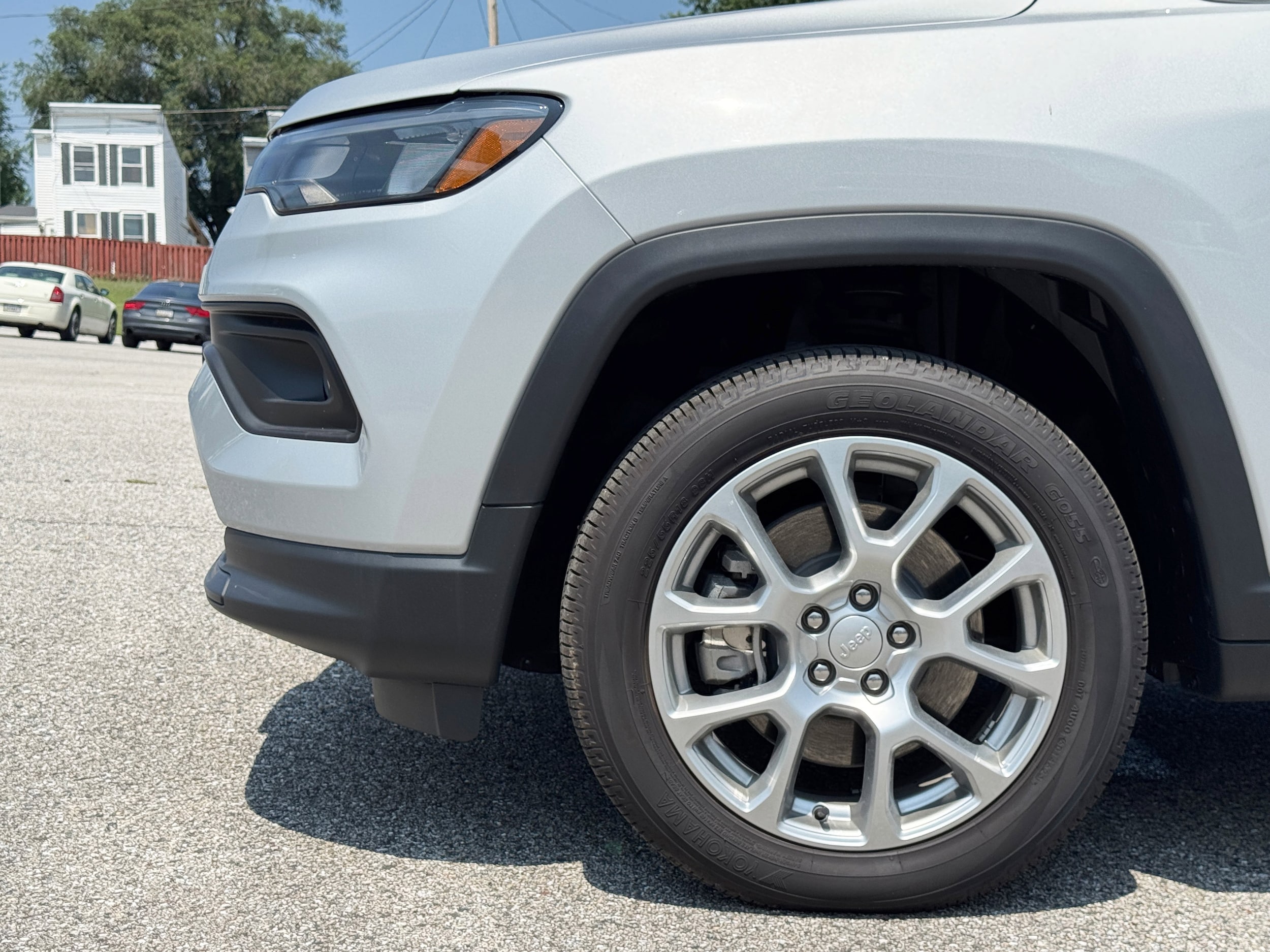 2024 Jeep Compass Latitude Lux - Photo 9