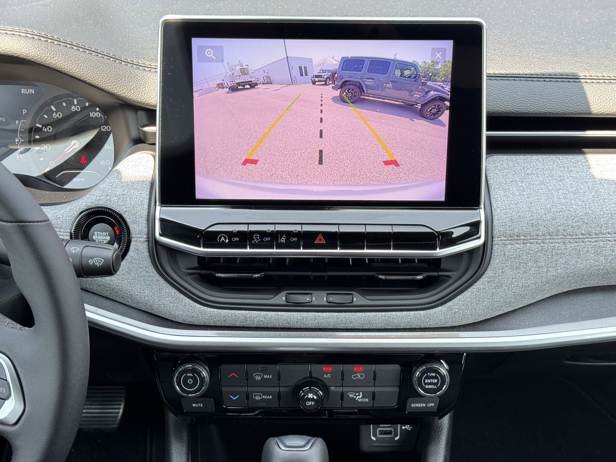2024 Jeep Compass Latitude Lux - Photo 34