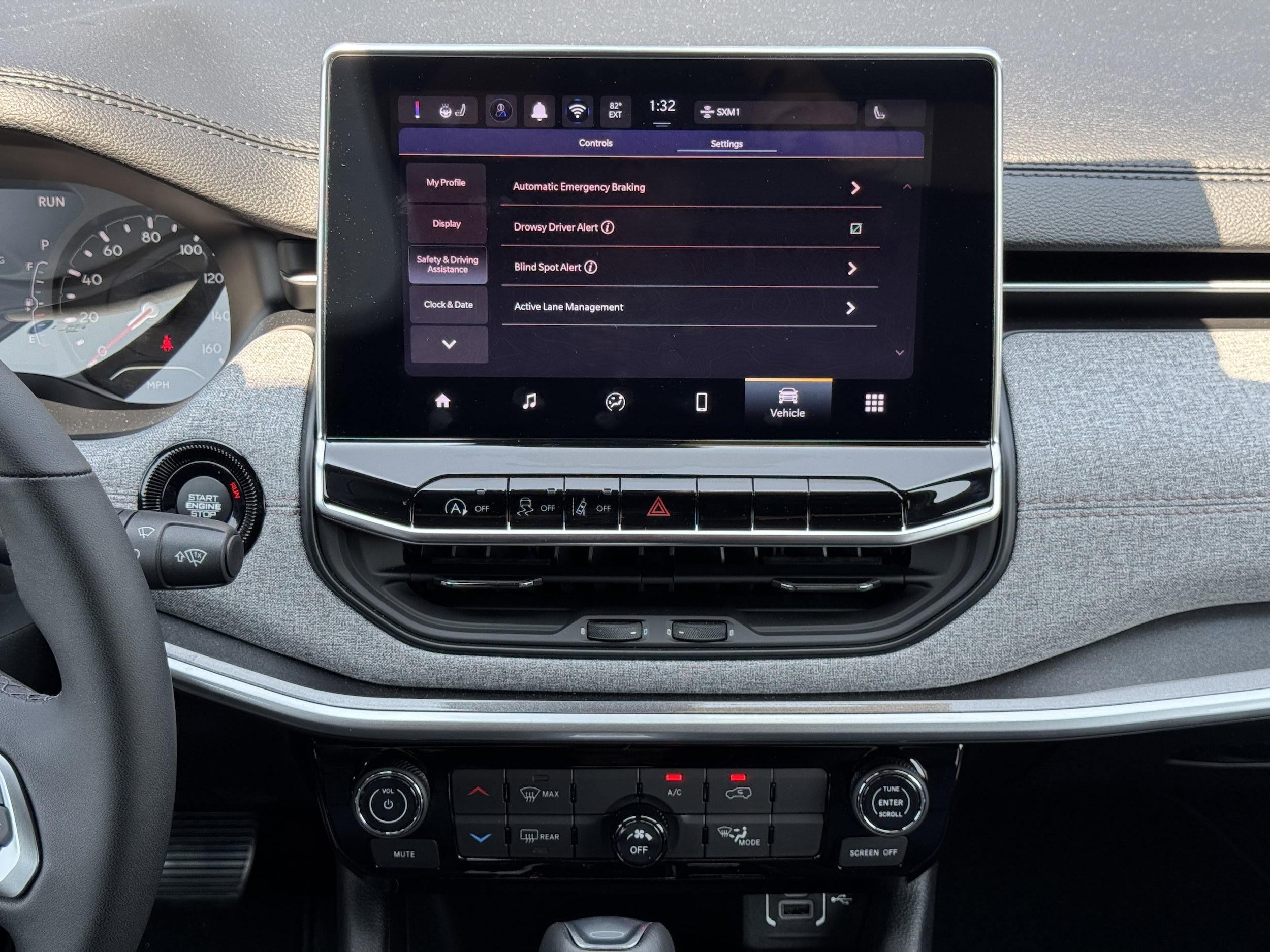 2024 Jeep Compass Latitude Lux - Photo 32