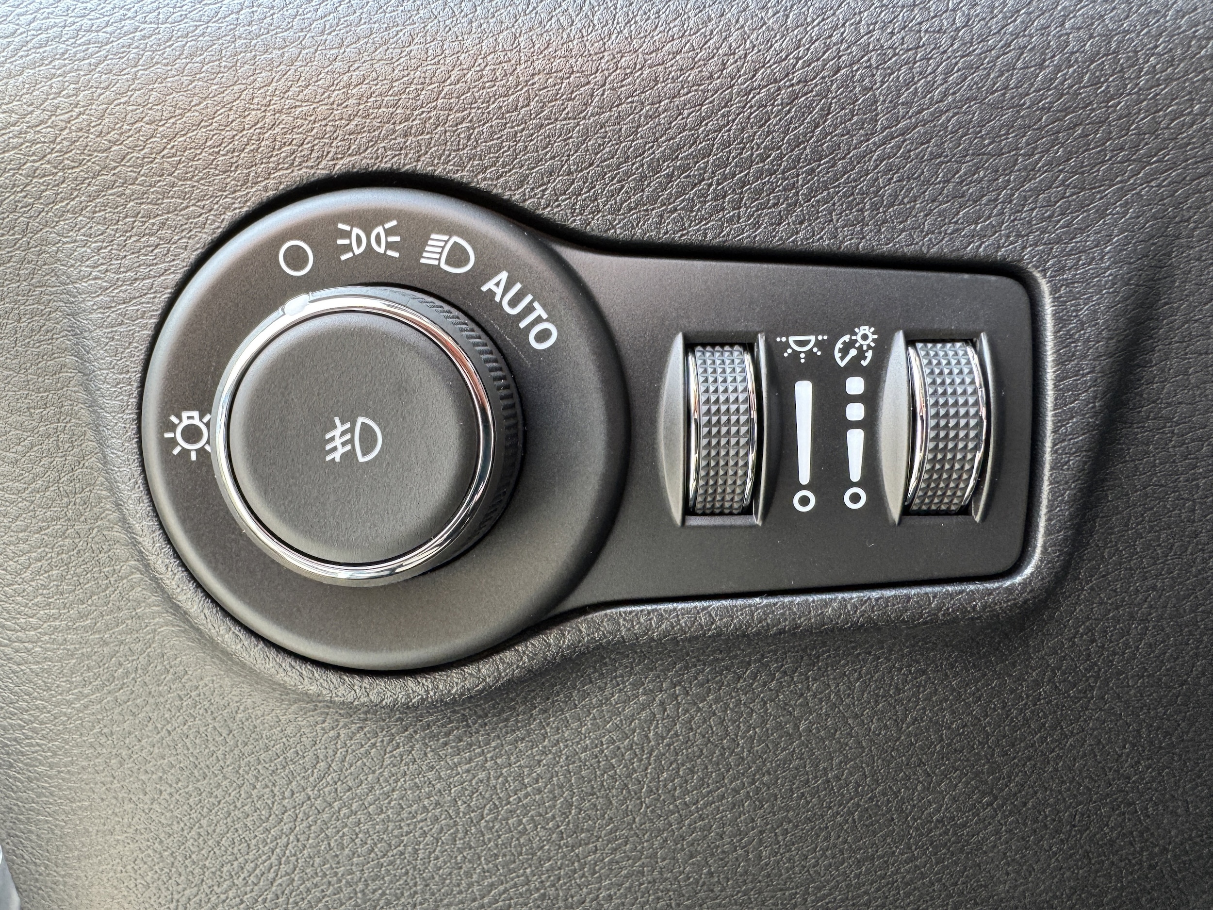 2024 Jeep Compass Latitude Lux - Photo 16