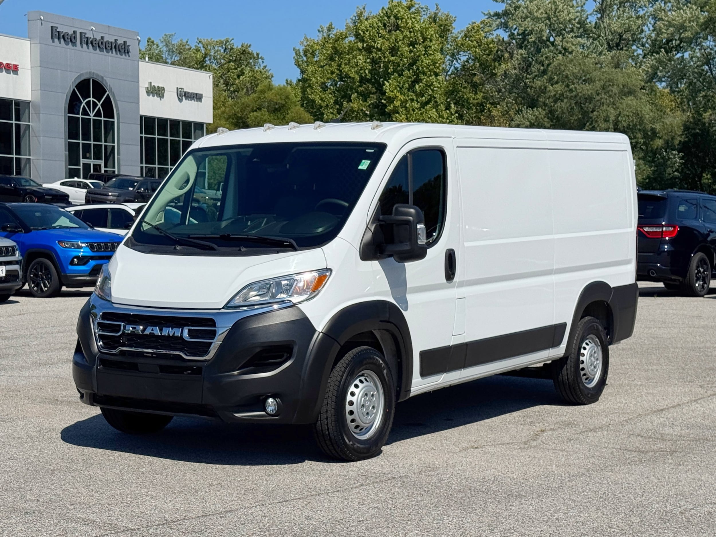 2025 RAM ProMaster Cargo Van Base