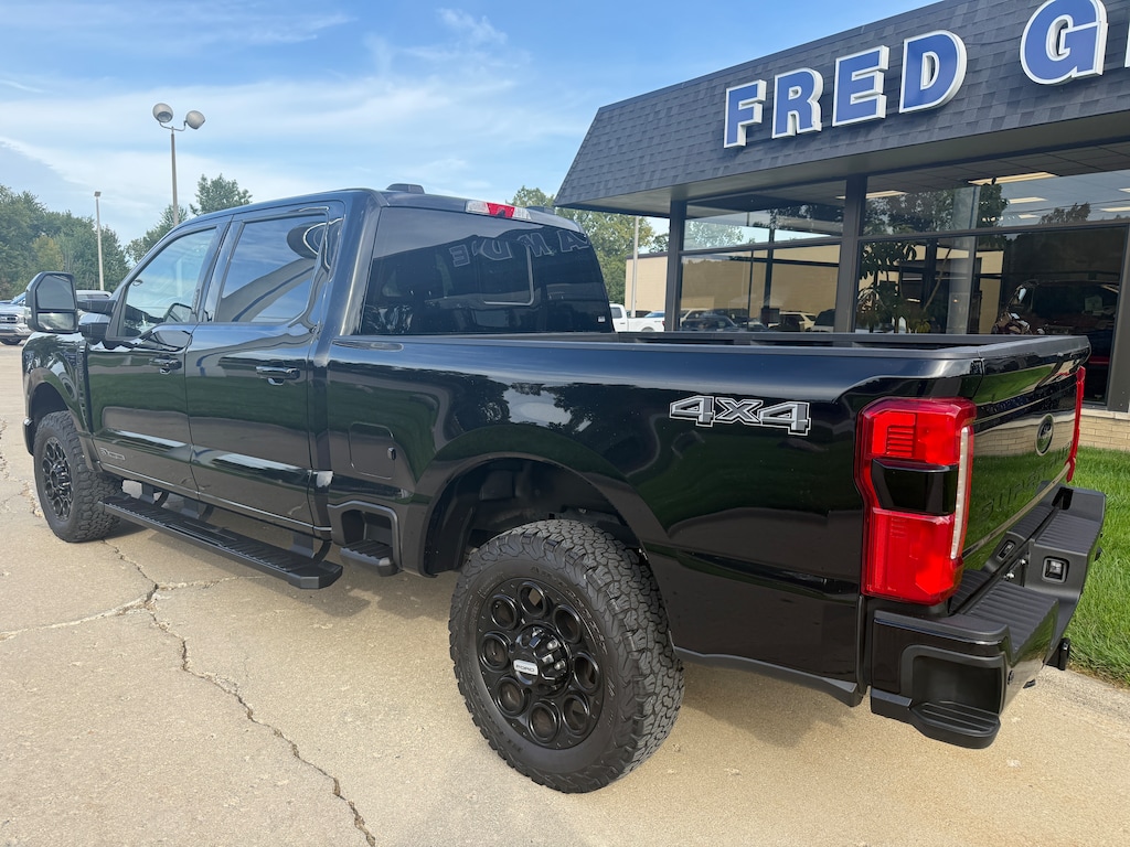 Used 2024 Ford F-250 Lariat Truck Crew Cab