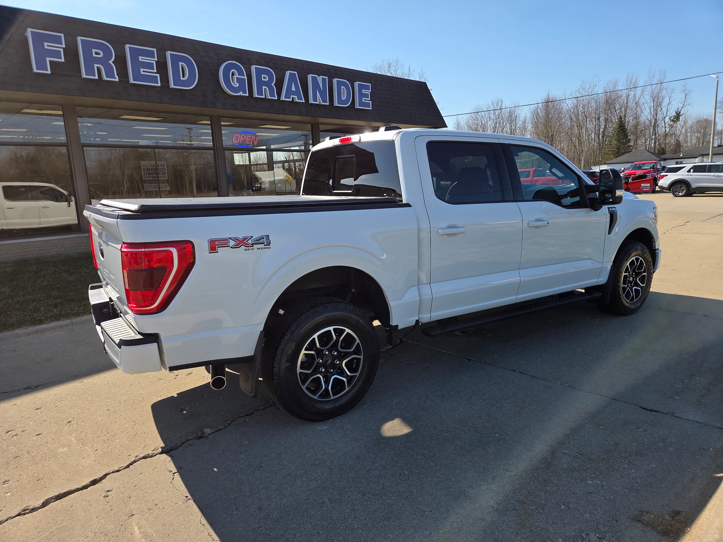 2023 Ford F-150 Truck SuperCrew Cab 