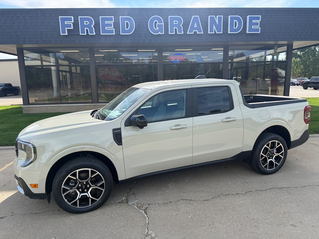 Used 2025 Ford Maverick Lariat Truck SuperCrew