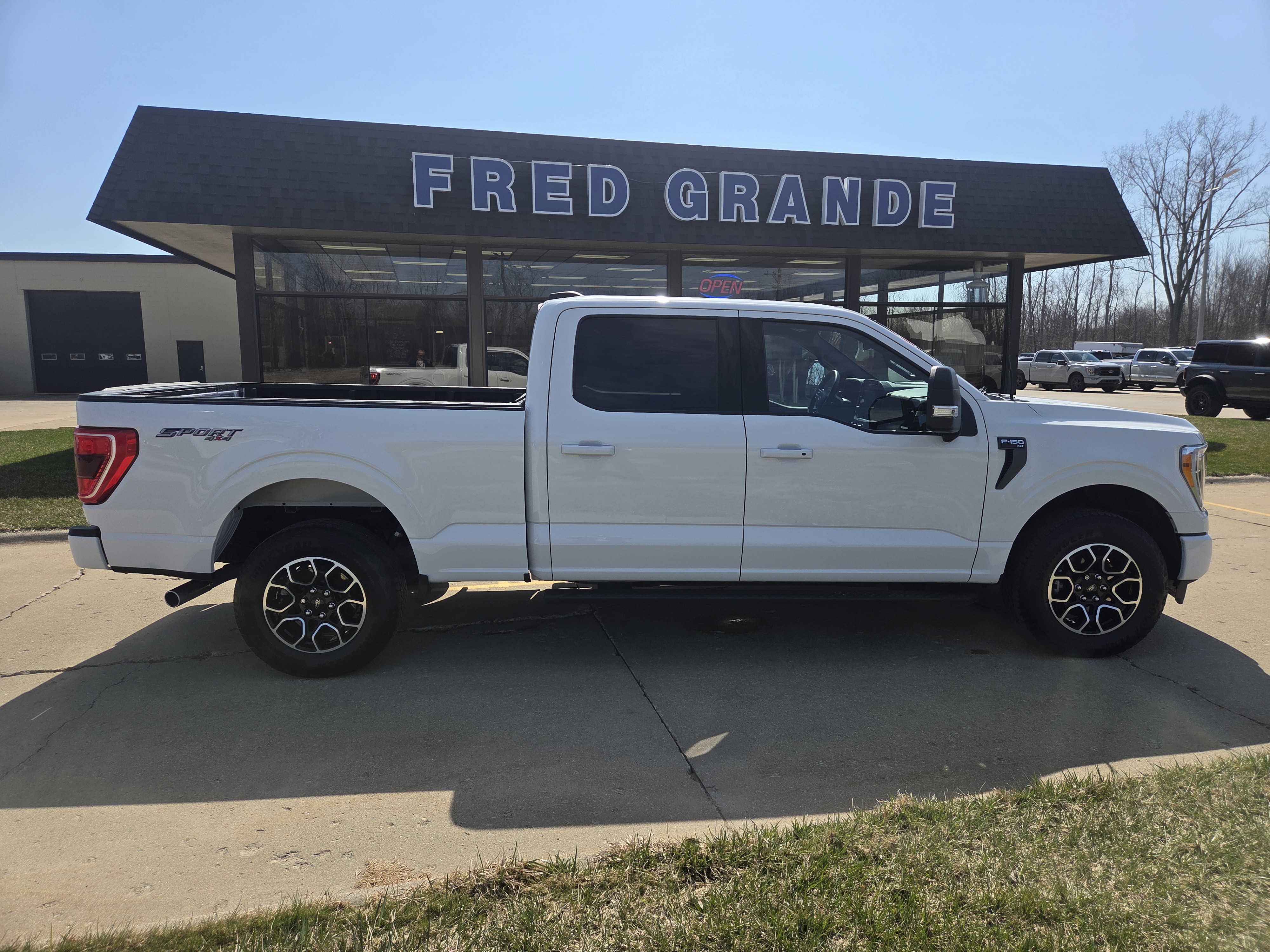 Used 2023 Ford F-150 XLT Truck SuperCrew Cab