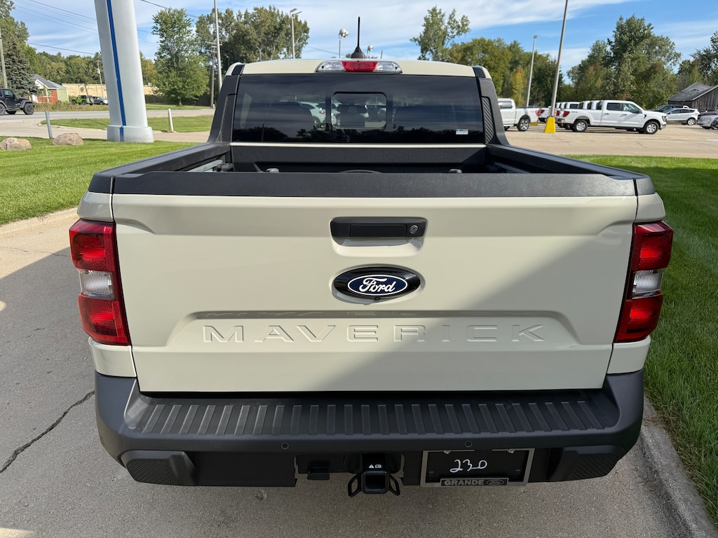 Used 2025 Ford Maverick Lariat Truck SuperCrew