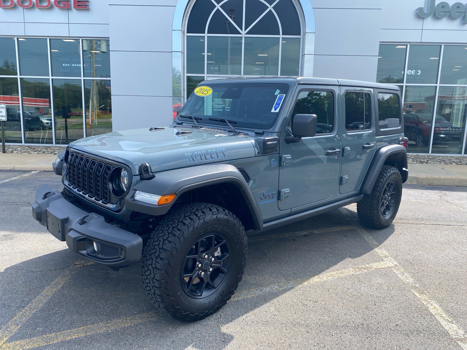 2025 Jeep Wrangler 4xe Willys 4XE