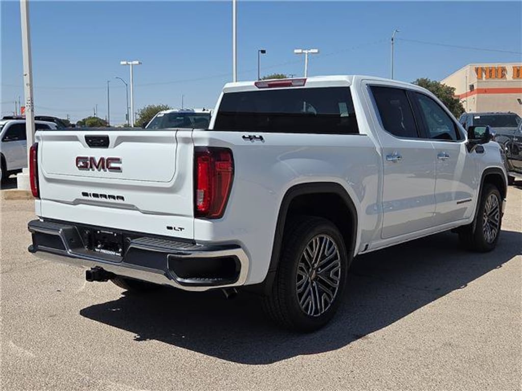 New 2026 GMC Sierra 1500 SLT Truck