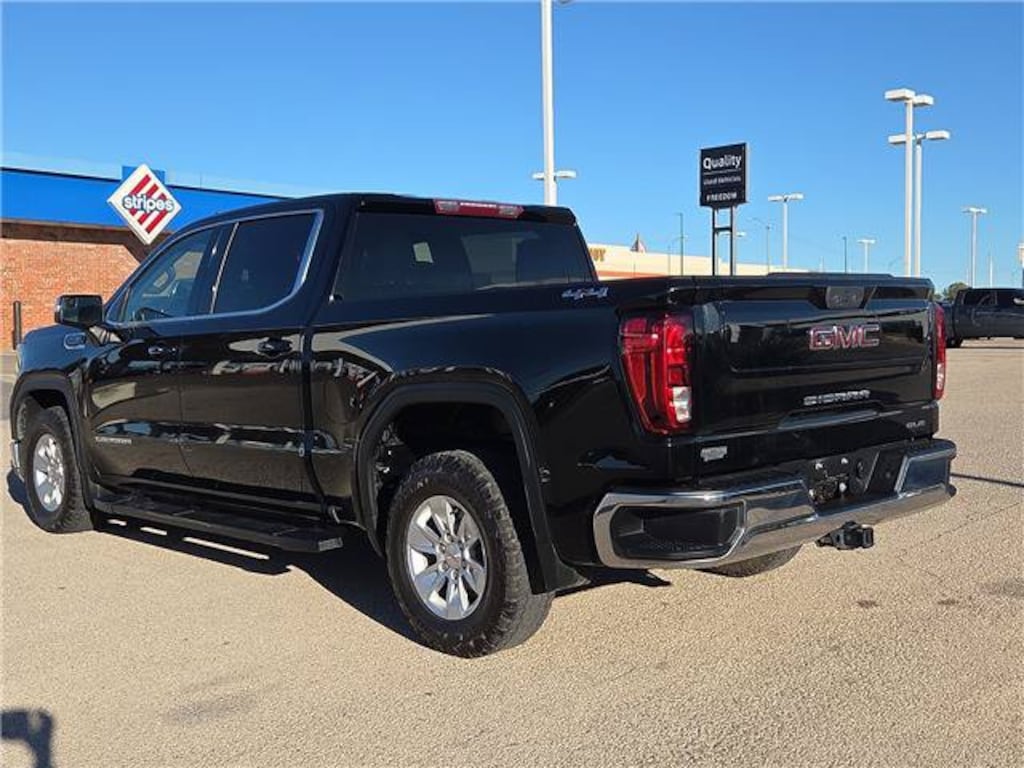 Used 2024 GMC Sierra 1500 SLE Truck
