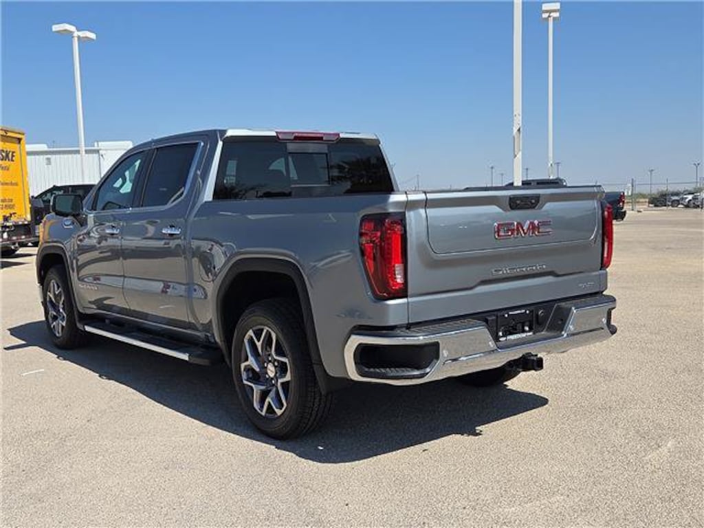 New 2026 GMC Sierra 1500 SLT Truck