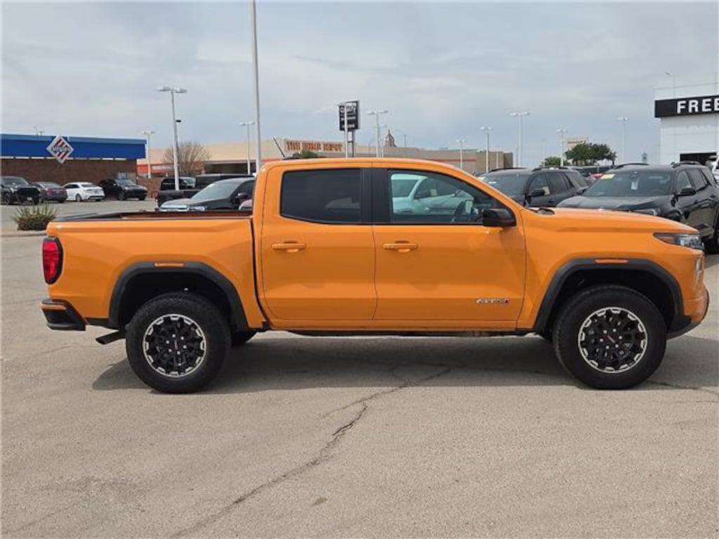 New 2026 GMC Canyon AT4 Truck