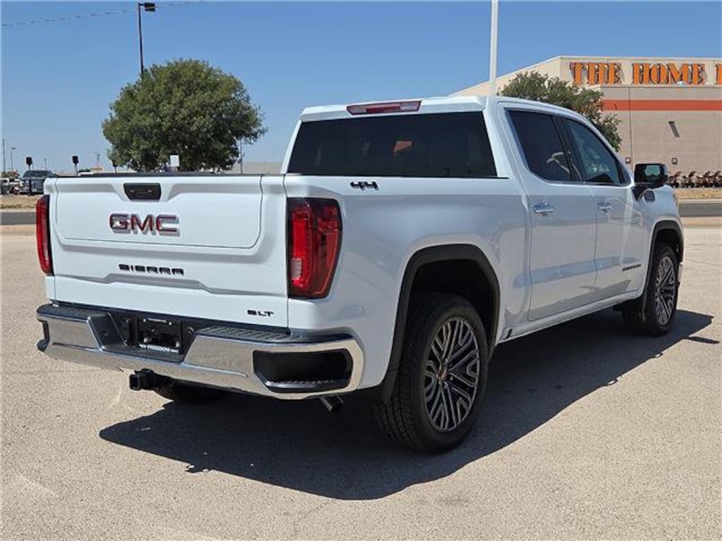 New 2026 GMC Sierra 1500 SLT Truck