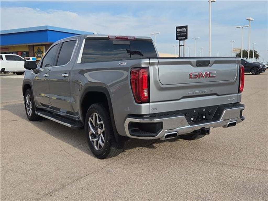 Used 2023 GMC Sierra 1500 SLT Truck