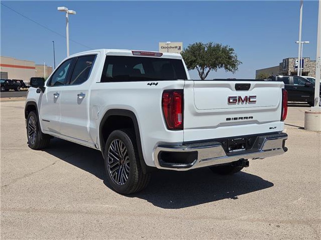 New 2026 GMC Sierra 1500 SLT Truck