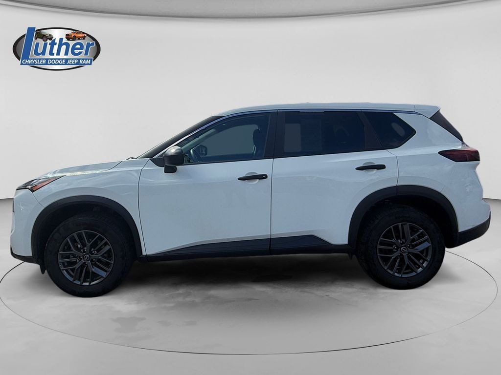 Used 2024 Nissan Rogue S SUV