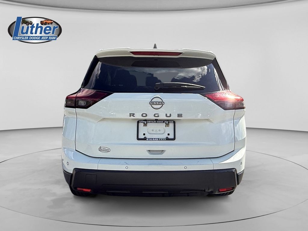 Used 2024 Nissan Rogue S SUV