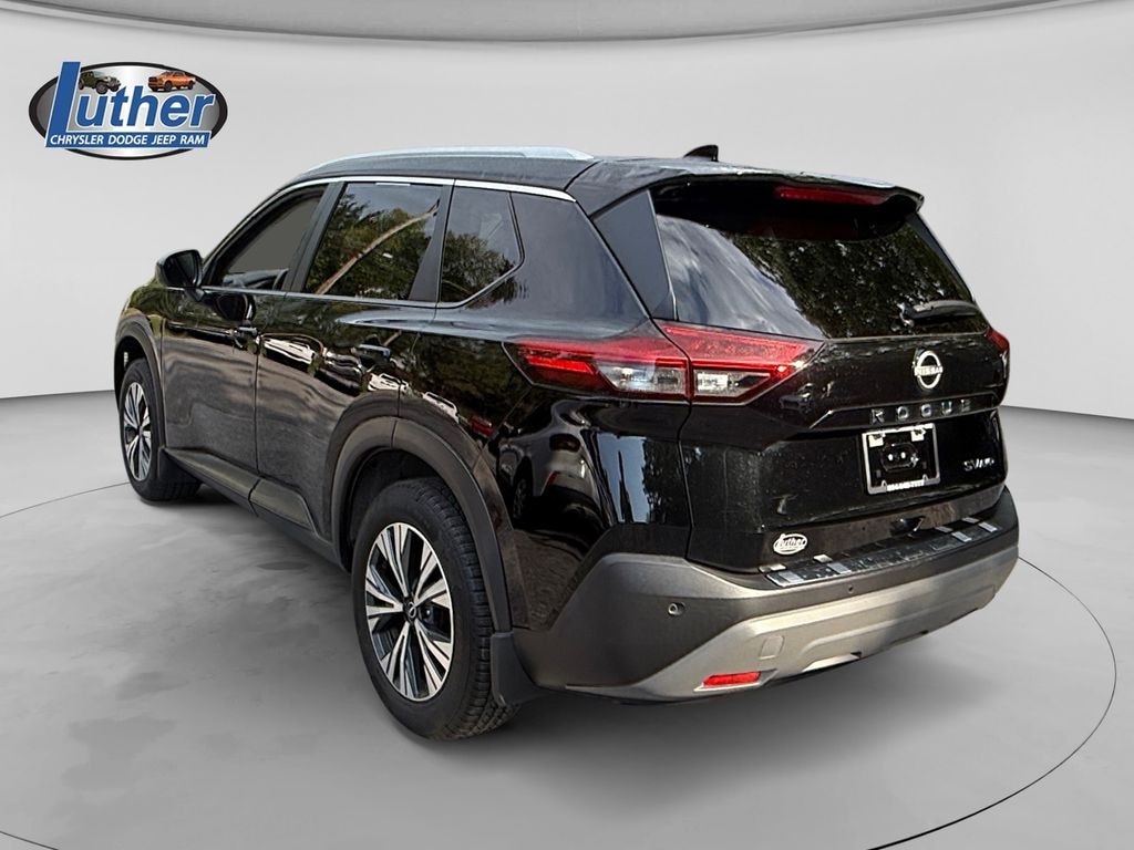 Used 2023 Nissan Rogue SV SUV