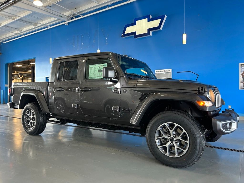 2025 Jeep Gladiator Sport S