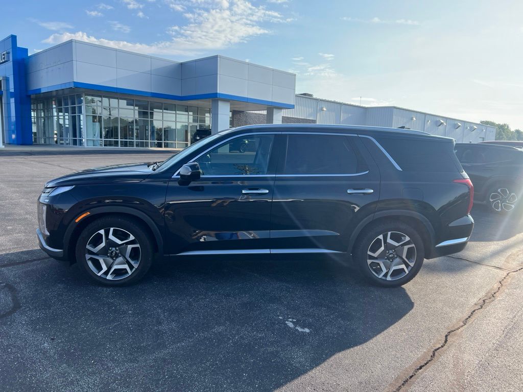 Used 2023 Hyundai Palisade Limited SUV