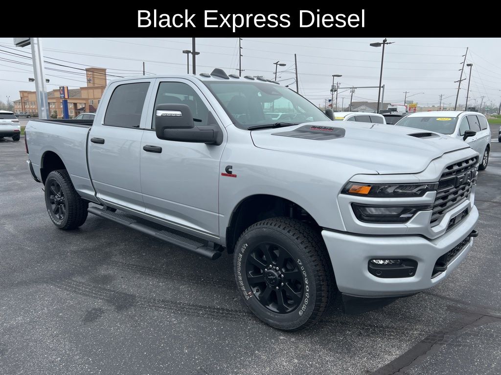 2026 RAM 2500 Pickup Tradesman/Black Express
