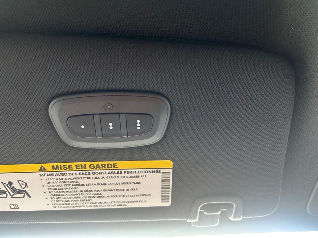 2026 Chrysler Pacifica Select - Photo 27
