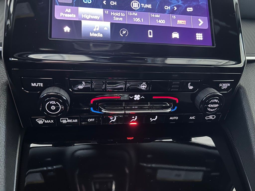 2025 Jeep Grand Cherokee Altitude - Photo 27