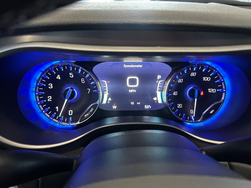 2026 Chrysler Pacifica Select - Photo 23