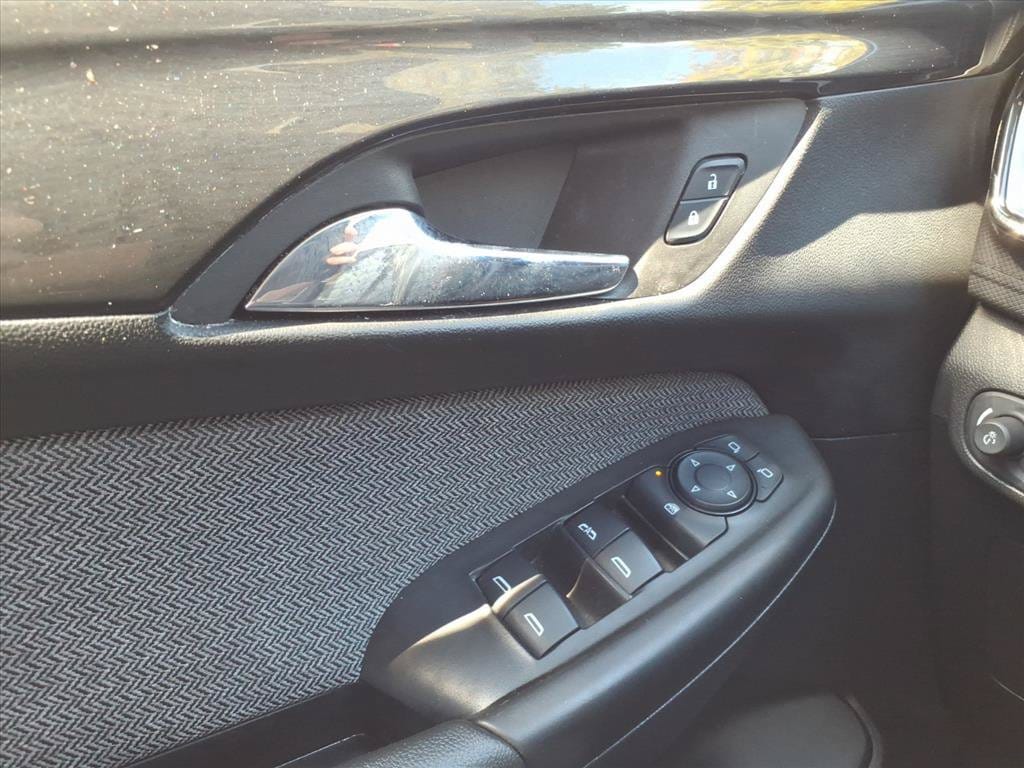 2025 Chevrolet Trailblazer LT - Photo 16