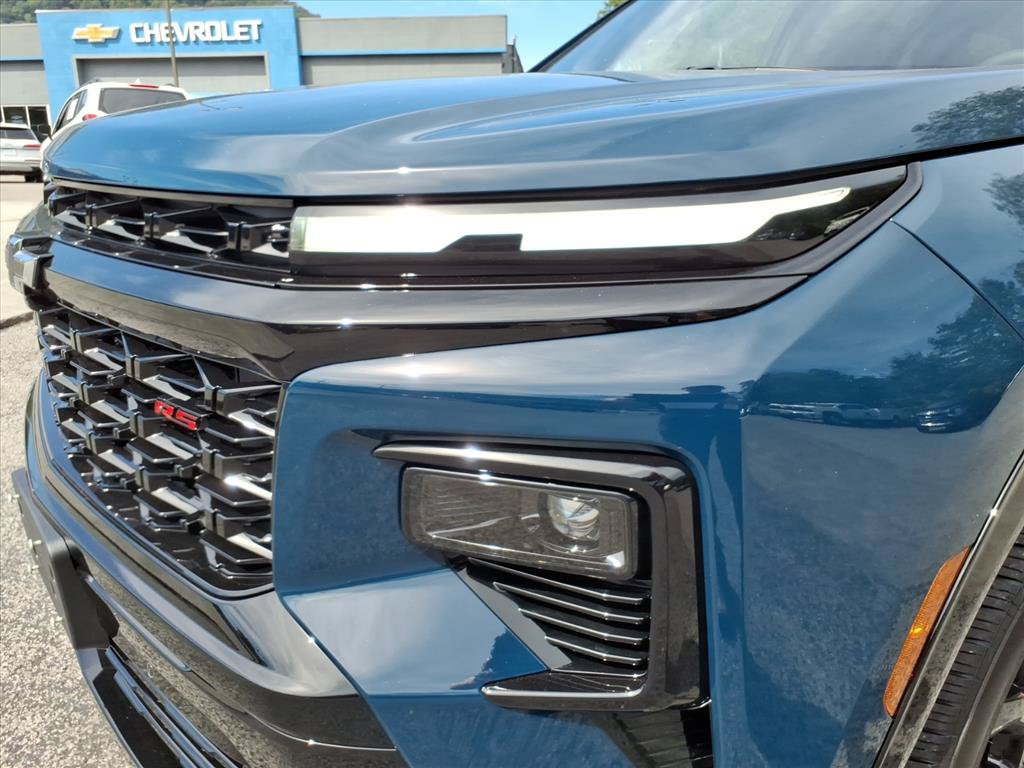 New 2027 Chevrolet Traverse RS SUV