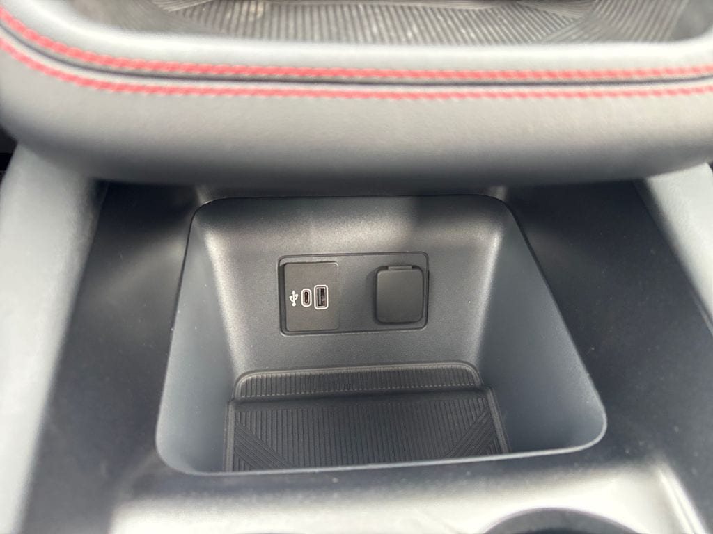 2026 Ford Explorer ST-Line - Photo 27