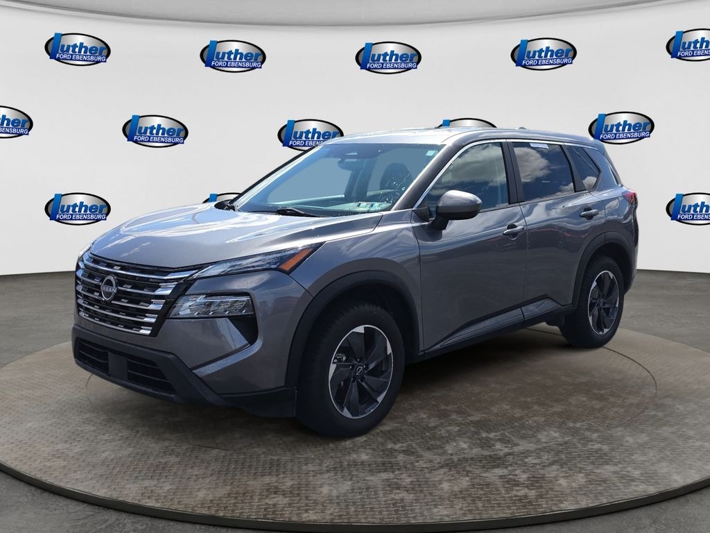 Used 2024 Nissan Rogue SV SUV