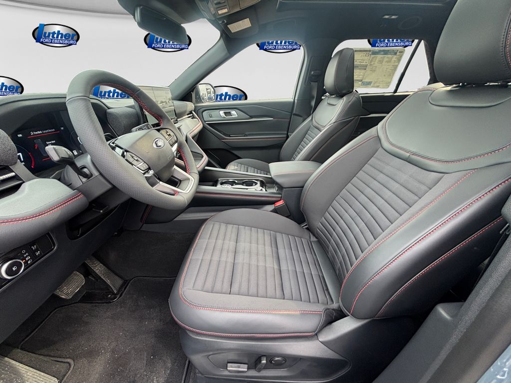 2026 Ford Explorer ST-Line - Photo 15