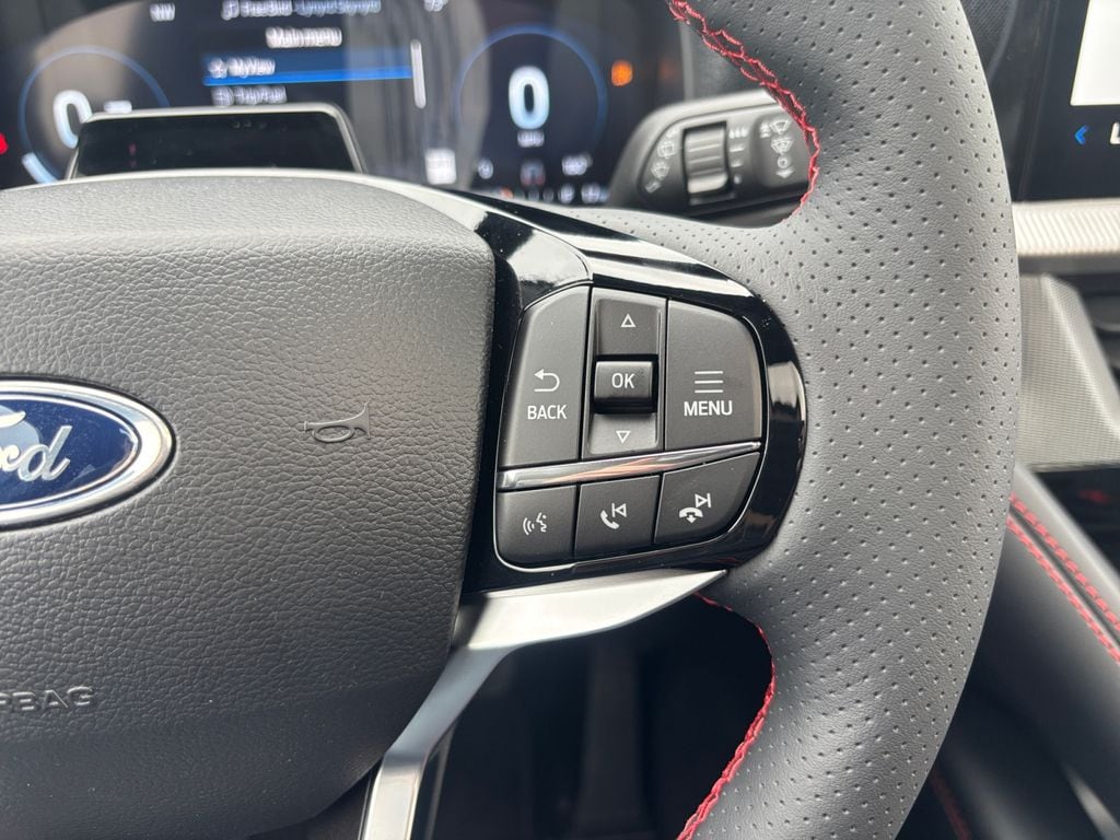2026 Ford Explorer ST-Line - Photo 25