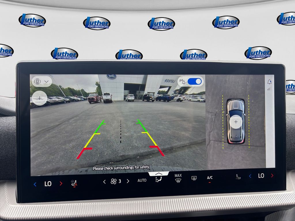 2026 Ford Explorer ST-Line - Photo 22