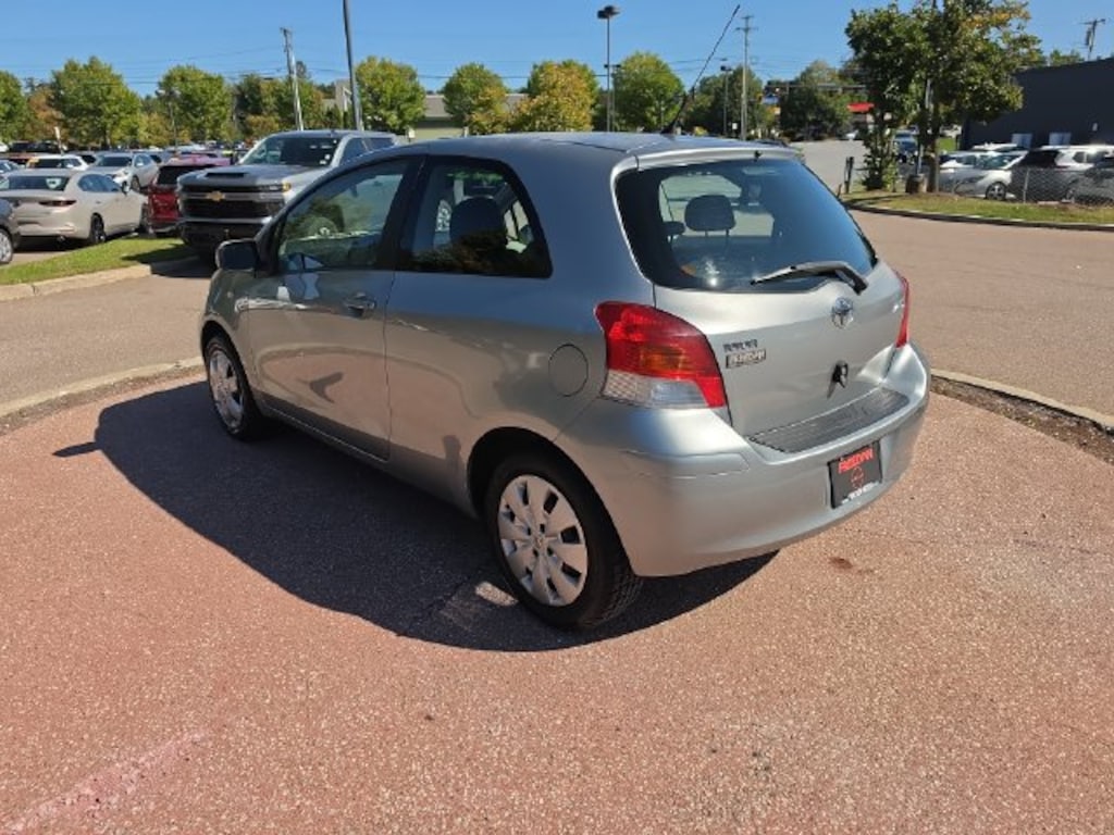 Used 2009 Toyota Yaris Base Hatchback