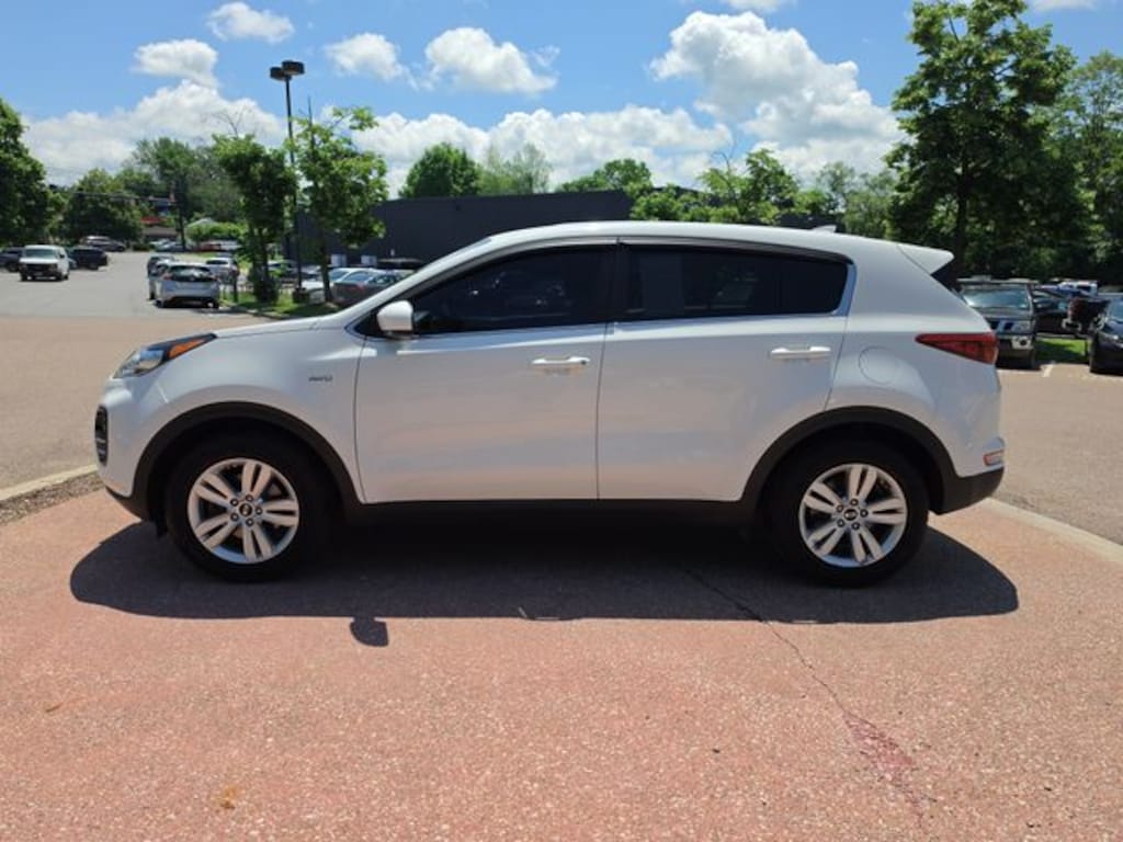 Used 2018 Kia Sportage LX SUV