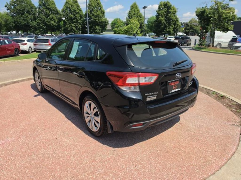 Used 2017 Subaru Impreza 2.0i 5-door