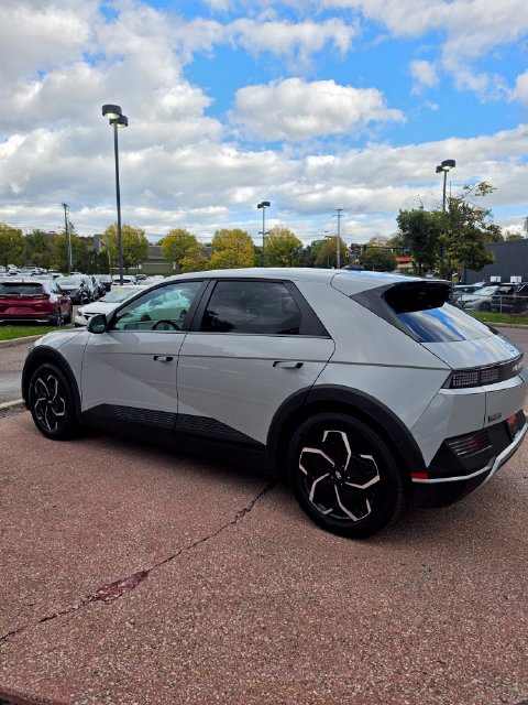 Used 2024 Hyundai IONIQ 5 SEL SUV