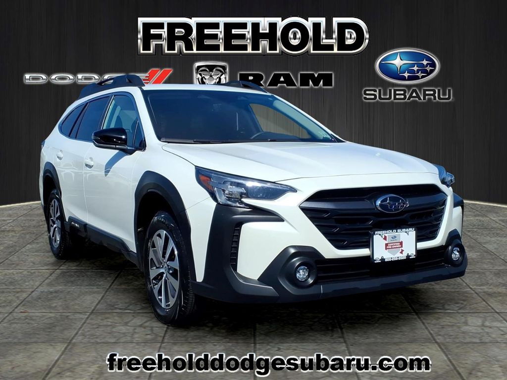 2025 Subaru Outback Premium SUV